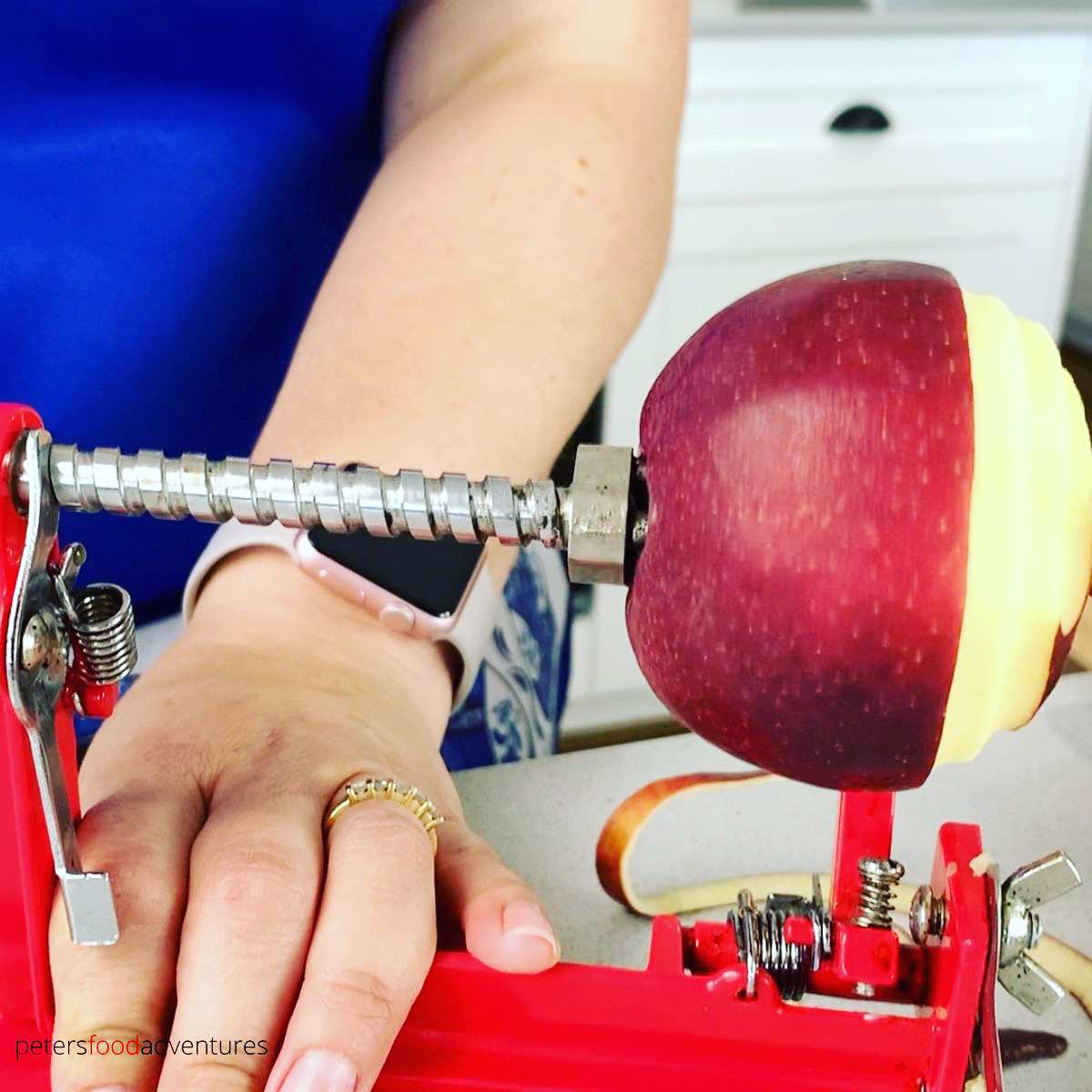 peeling apples with peeler