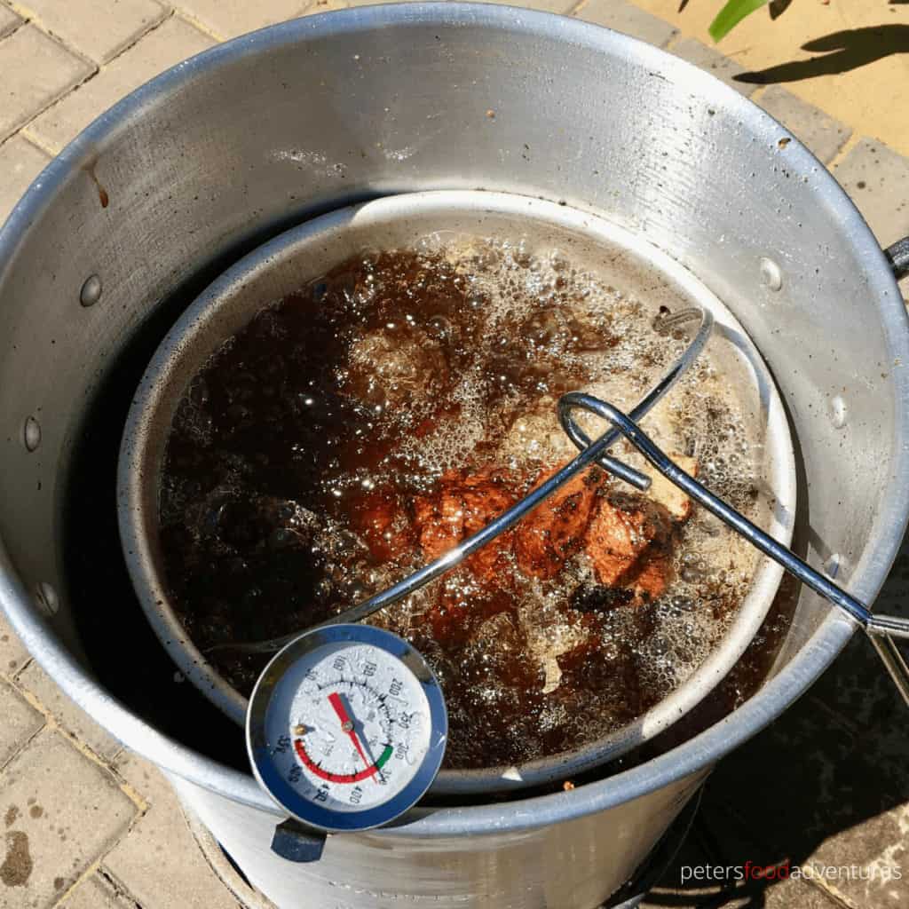 turkey deep frying in oil