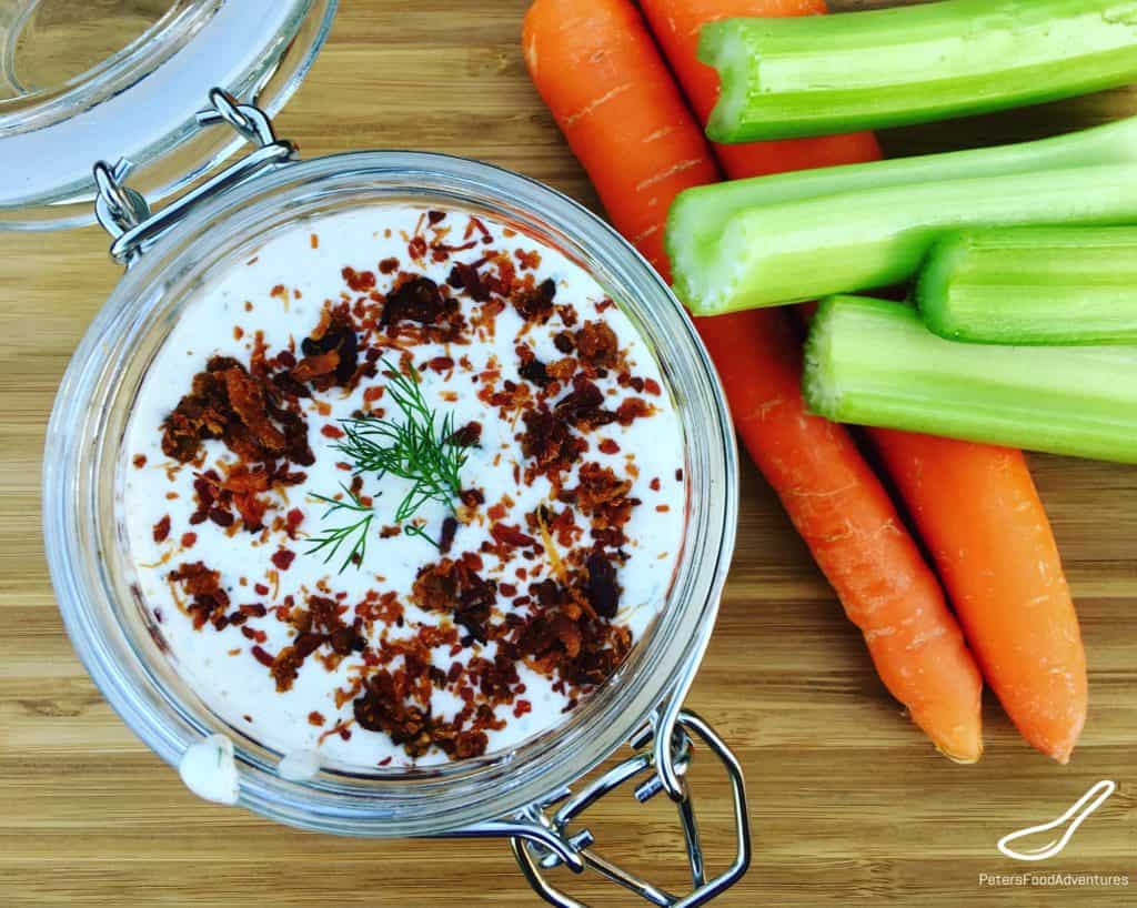 Homemade Bacon Ranch Salad Dressing & Dip. Made with Buttermilk, tastes 10 times better than store bought. So easy and delicious you'll never buy Kraft again!