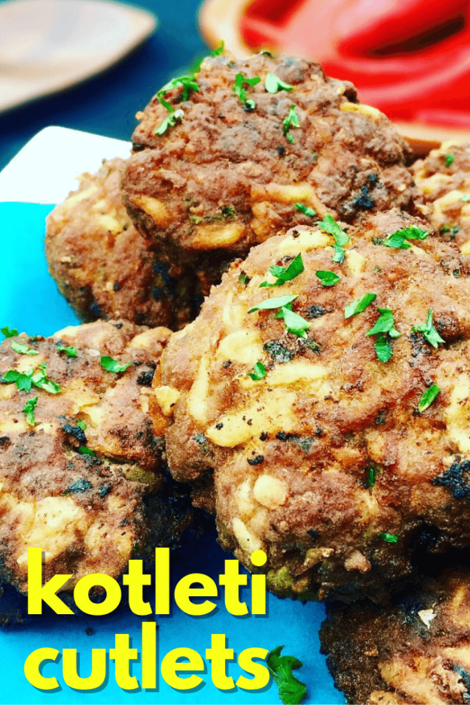 Kotleti rustic Russian comfort food - Beef meat patties, tender and juicy served alongside potatoes and gravy. These beef cutlets are like mini Russian burgers that your kids will love. (Котлеты)