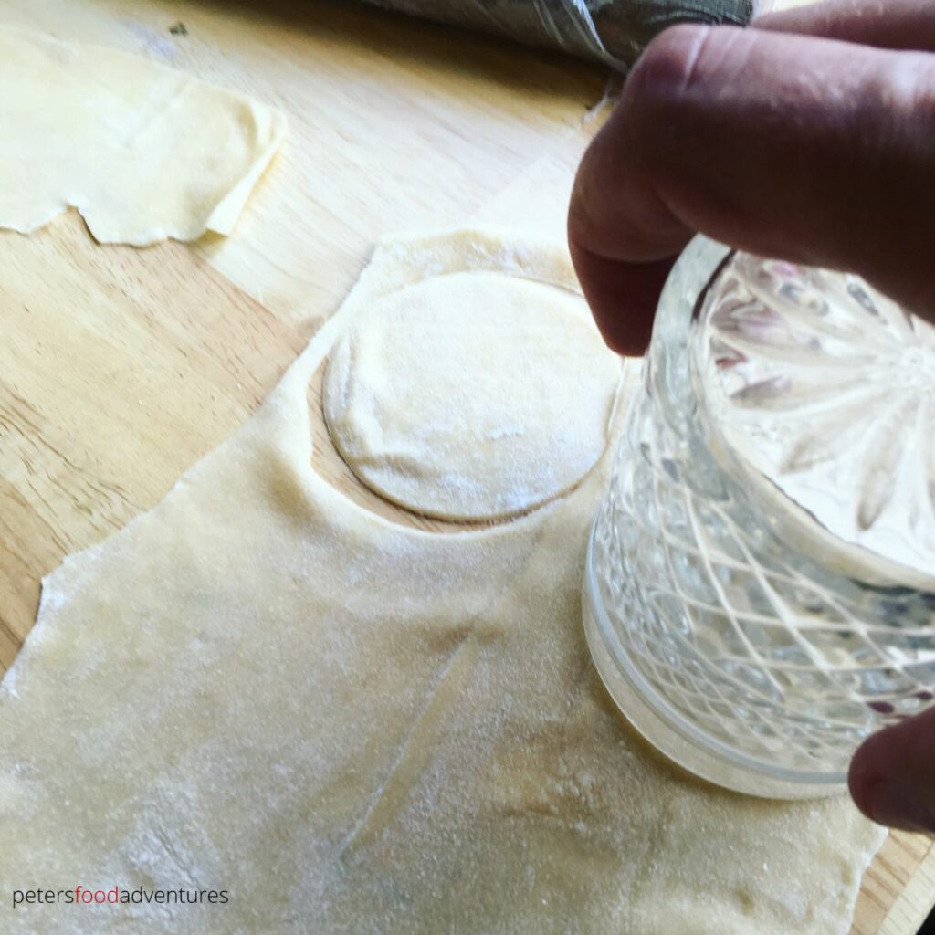 cutting hvorost dough
