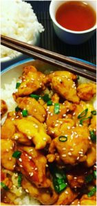 Homemade Honey Sesame Chicken, Who needs takeout? Step by step recipe for a sweet and sticky family dinner favourite. Boneless Chicken, honey, garlic, soy and sesame, served over rice.