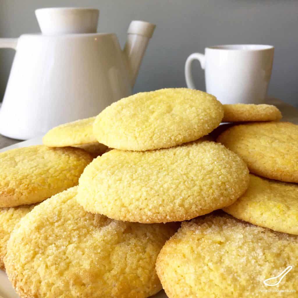 Everyone loves a Sugar Cookie, these are no exception! The perfect mix of buttery goodness, with eggs, vanilla and sugar, just like babushka made. Perfect with a cup of tea or glass of milk. - Russian Sugar Cookies (Молочные коржики)