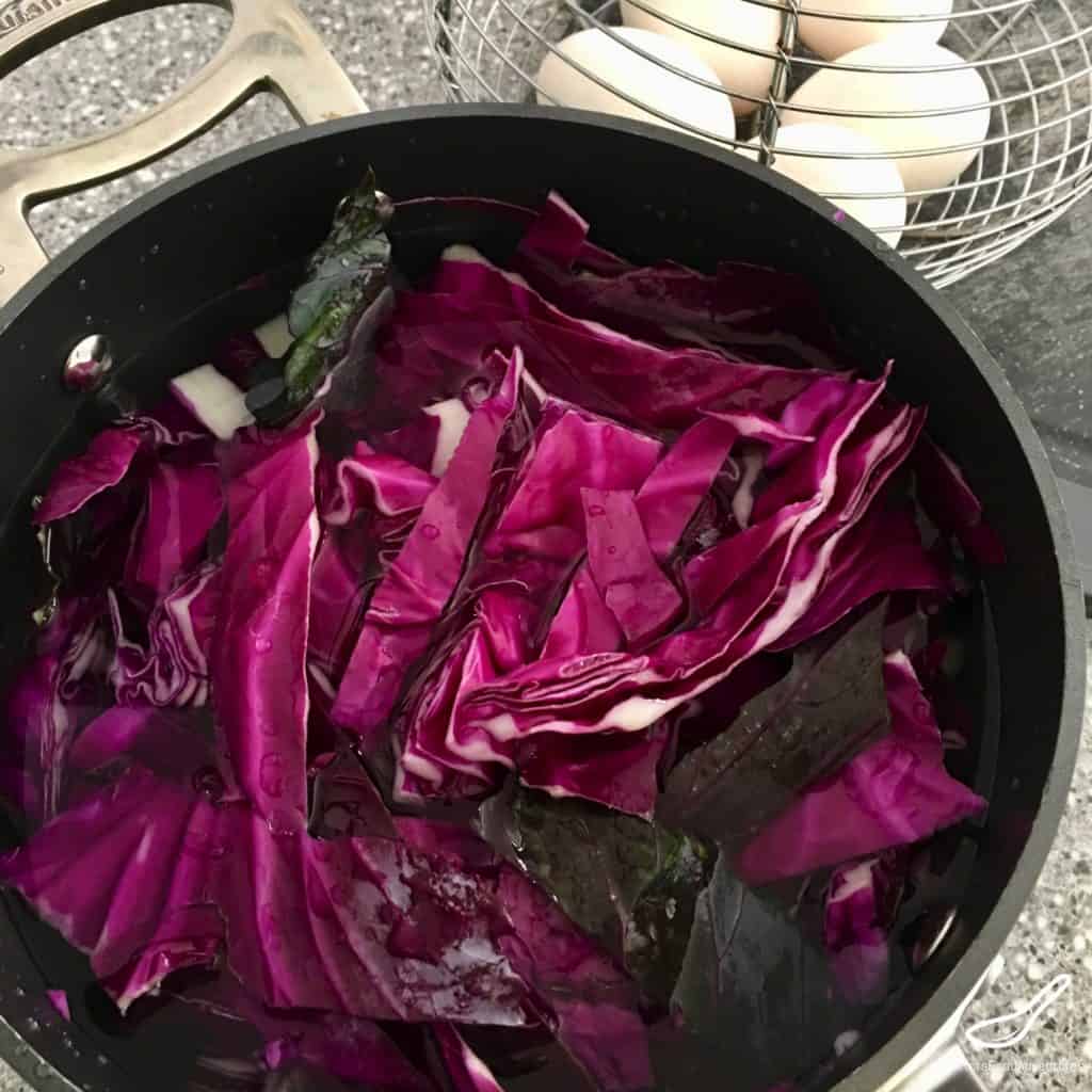 Edible Dyed Easter Eggs with Red Cabbage - Peter's Food Adventures