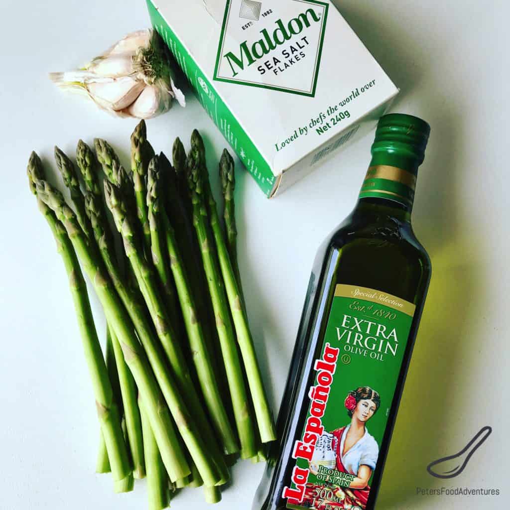 Asparagus, olive oil and garlic with sea salt