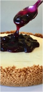 So easy to make, a timesaver that can be prepared in advance. A Vanilla Bean Cheesecake on a cookie base, topped with blueberries - Easy No Bake Blueberry Cheesecake Pie