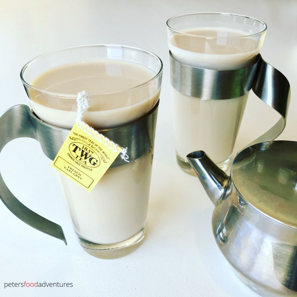 London fog latte in mugs