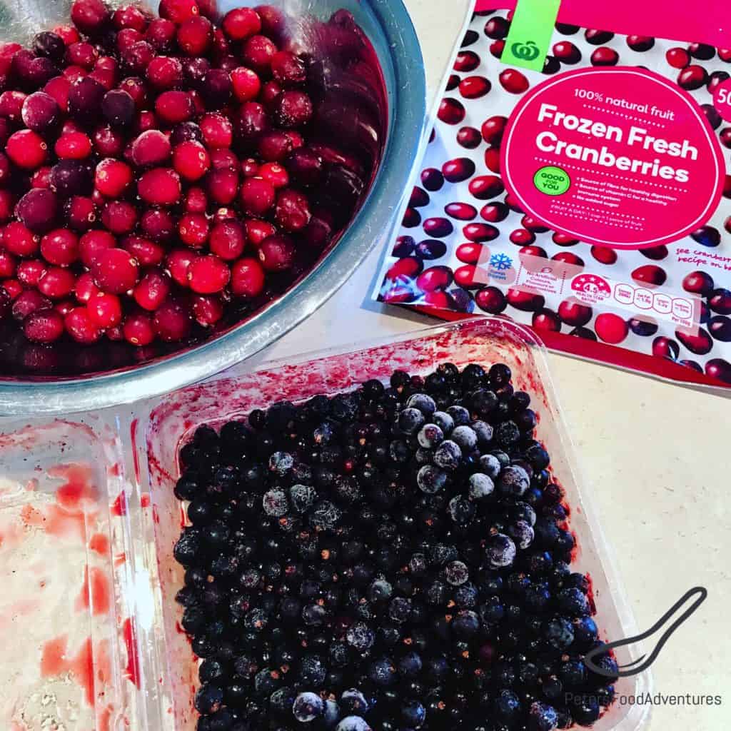 frozen cranberries and frozen blackcurrants for making homemade juice