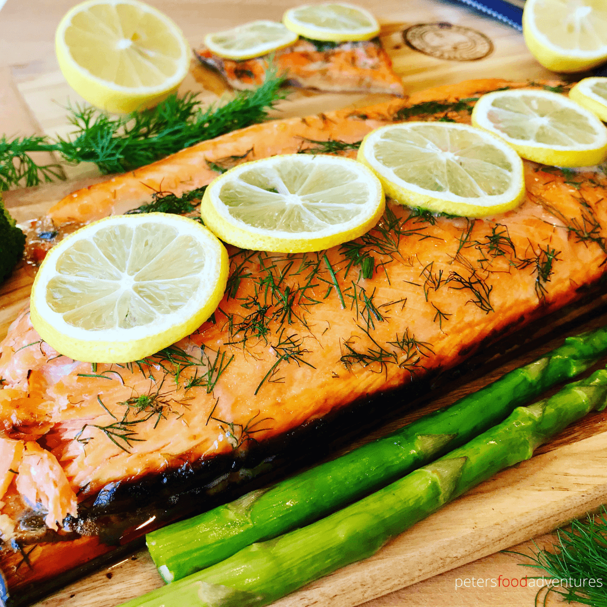 grilled trout with lemon sliced