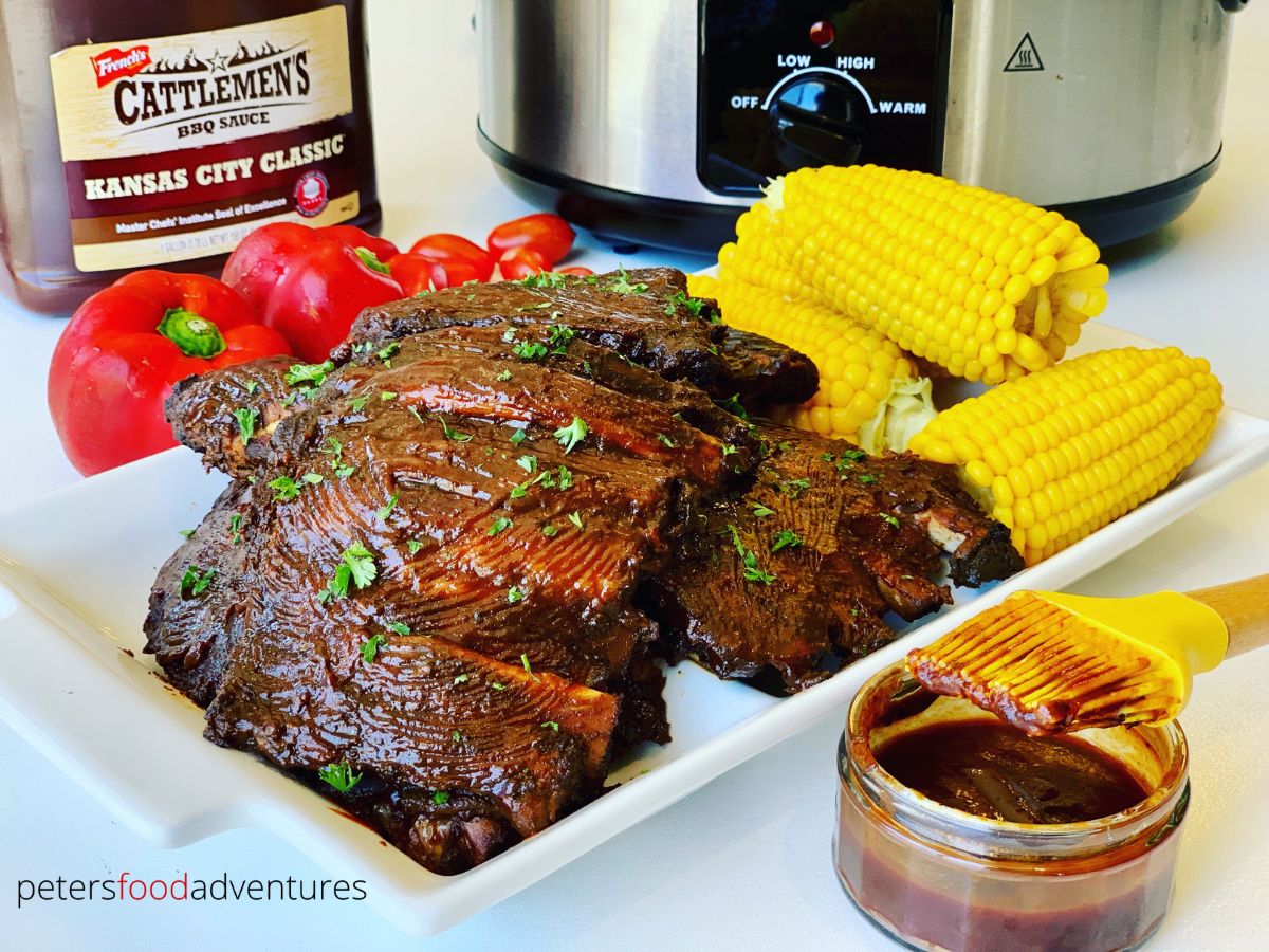 serving slow cooker ribs