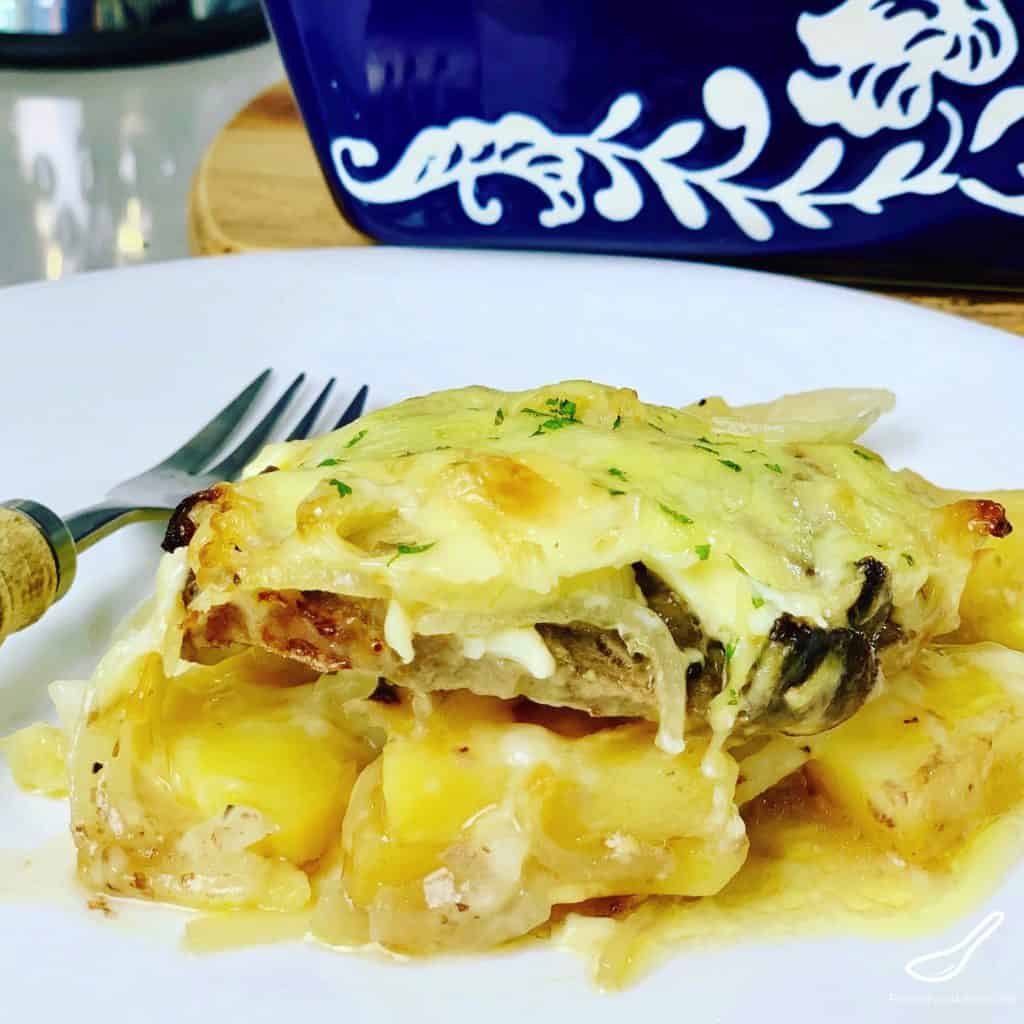 This Russian version of Veal Orloff or French-style meat is not well known outside of Russia. A delicious meat and potato casserole style dinner your whole family will love. (Мясо по-французски)