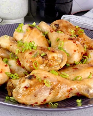 A Sweet Chilli Chicken Marinade, perfect for a baked chicken drumstick dinner. Who needs Shake n Bake? Try this sticky, sweet and spicy, with authentic Thai flavors. Baked or grilled, an Asian favorite that’s incredibly easy to make for a weeknight dinner.