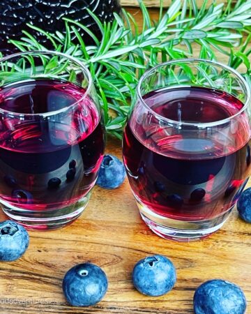 blueberry vodka in glasses